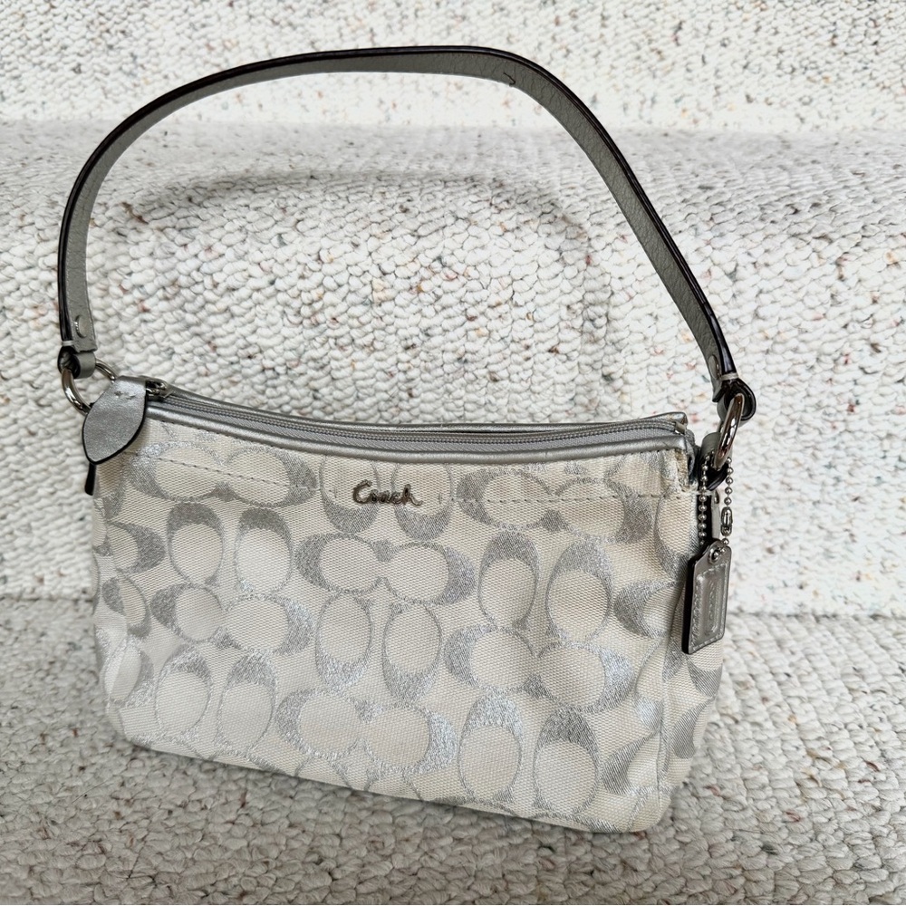 Coach white/silver jacquard shoulder purse